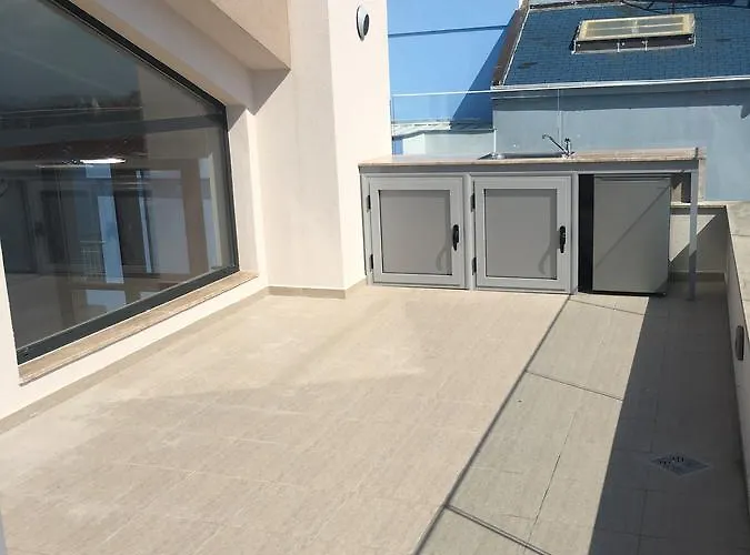 Golden Sea View Penthouse 公寓 *