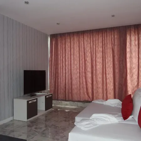 Lägenhet Golden Sea View Penthouse Pomorie