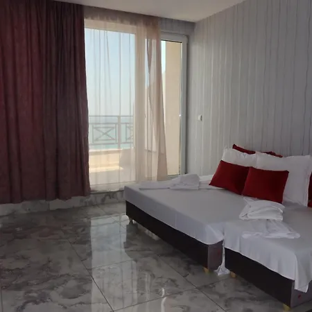 Lägenhet Golden Sea View Penthouse