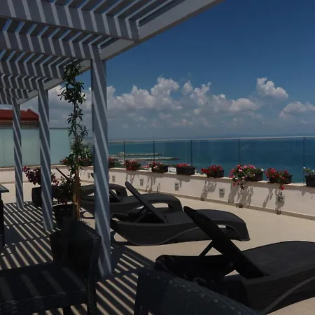 Golden Sea View Penthouse Lägenhet Pomorie